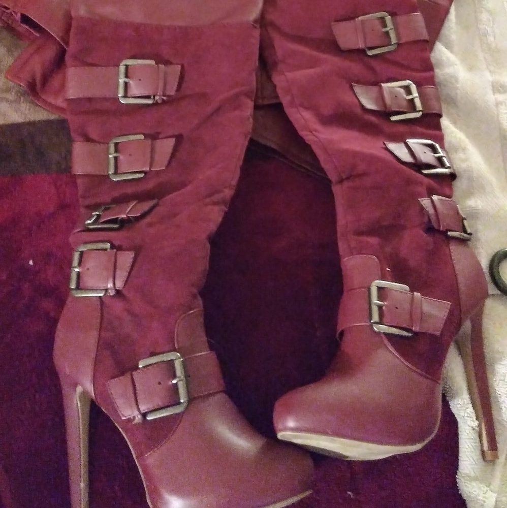 stiletto boots